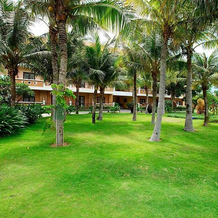Blue Bay Mui Ne Resort & Spa Phan Thiet Bagian luar foto