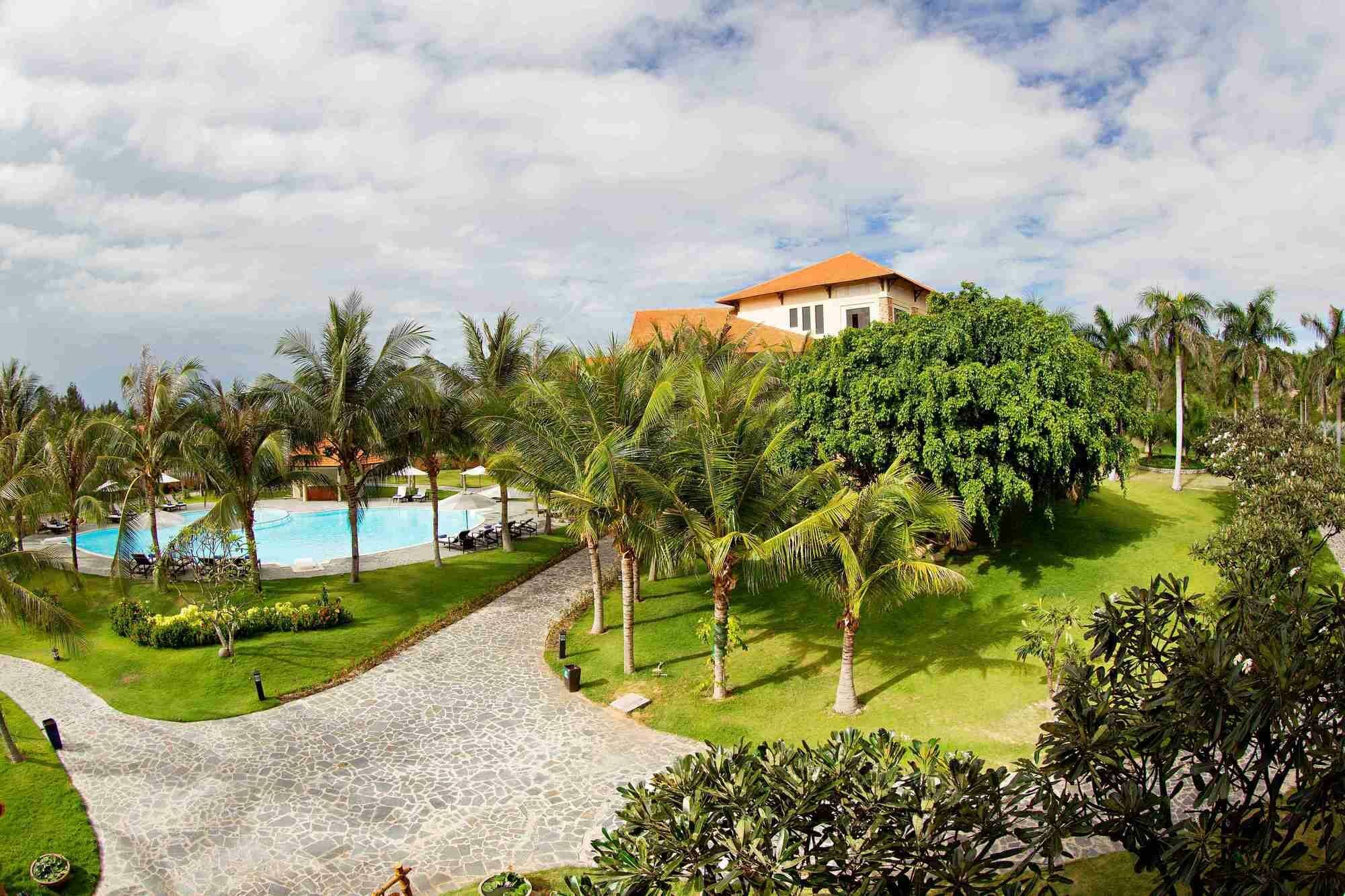 Blue Bay Mui Ne Resort & Spa Phan Thiet Bagian luar foto